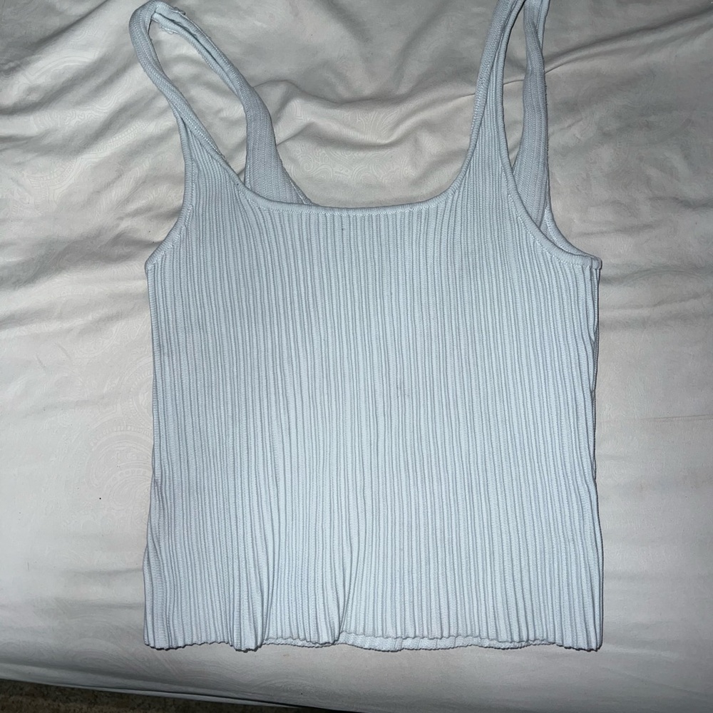 Forever 21 tank